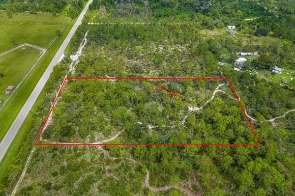 Okeechobee, FL 34972,35130 N Hwy 441