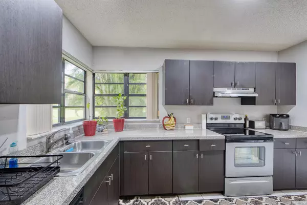 Lauderhill, FL 33319,3405 Heather TER 51