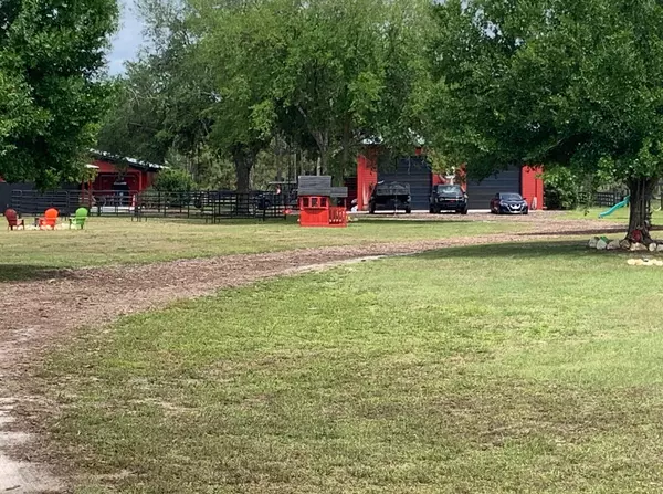 635 N Ffa RD, Fort Pierce, FL 34945