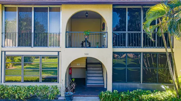 Greenacres, FL 33463,308 Pine Ridge CIR D-2