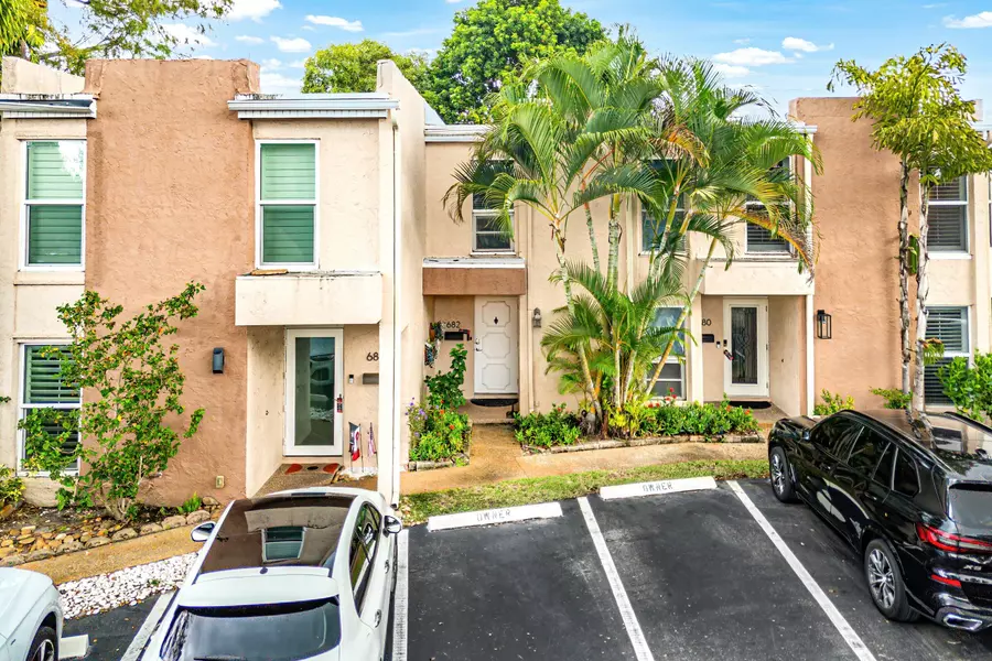 682 Kensington PL, Wilton Manors, FL 33305