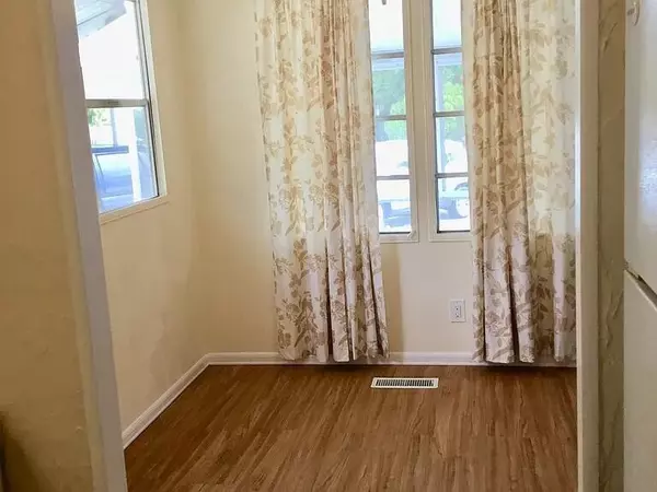 Palm Beach Gardens, FL 33410,2555 Pga Blvd Lot 21