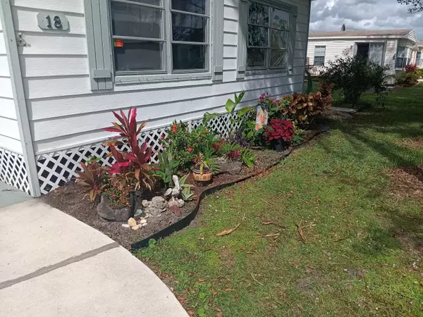 Port Saint Lucie, FL 34952,18 Guadalupe