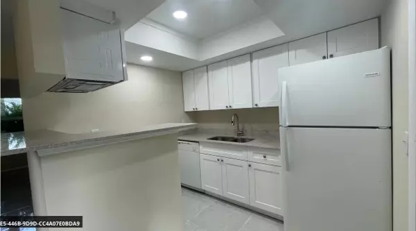 Fort Pierce, FL 34949,646 Eldorado ST 4