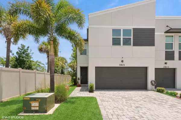 Stuart, FL 34997,3901 SE Mentmore LN