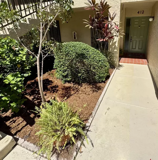 Delray Beach, FL 33484,5121 Oak Hill LN 412