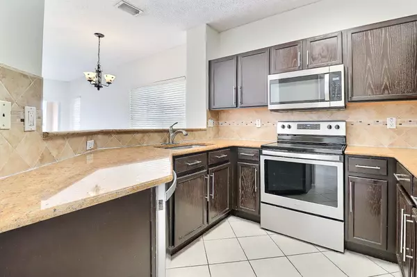 Lake Worth, FL 33467,7309 Smithbrooke DR