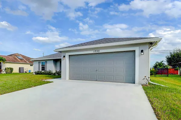 Port Saint Lucie, FL 34987,1733 SW Columbia ST