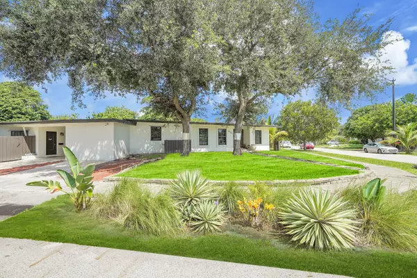 4141 NE 16th AVE, Pompano Beach, FL 33064