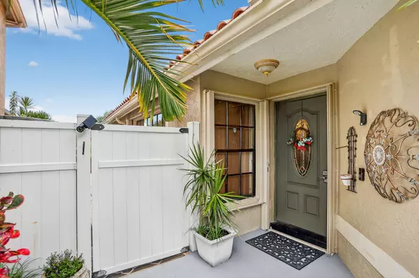 Boca Raton, FL 33433,8541 Old Towne WAY