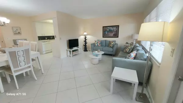 Boca Raton, FL 33434,2011 Wolverton A