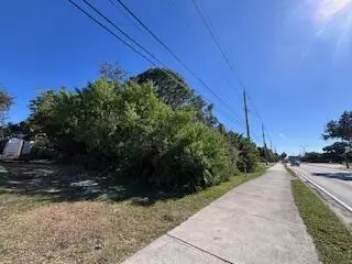 Port Saint Lucie, FL 34952,2249 SE Lennard RD