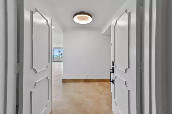 Boca Raton, FL 33432,2800 S Ocean BLVD 2-F