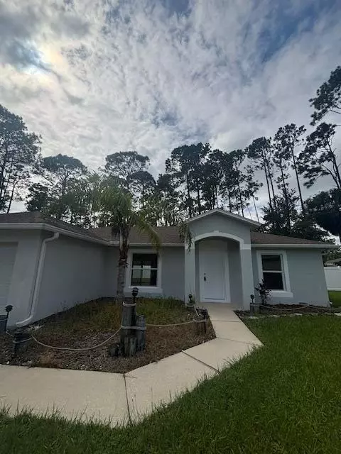 6 Rymm PL, Palm Coast, FL 32164