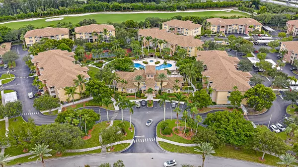 6466 Emerald Dunes DR 207, West Palm Beach, FL 33411