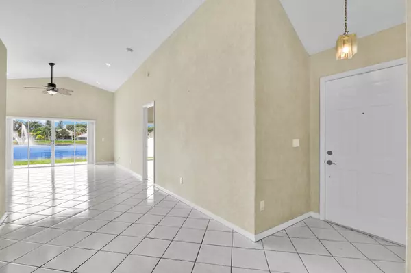 Boca Raton, FL 33428