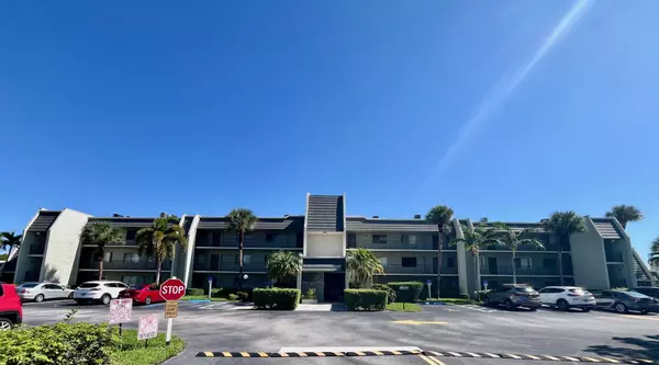 4090 Tivoli CT 301, Lake Worth, FL 33467