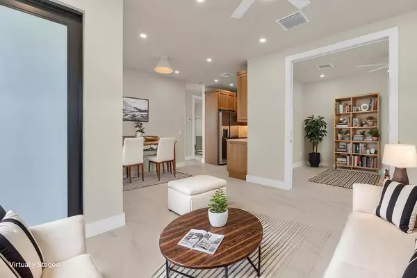 Lake Worth Beach, FL 33460,15 S Ocean Breeze 3