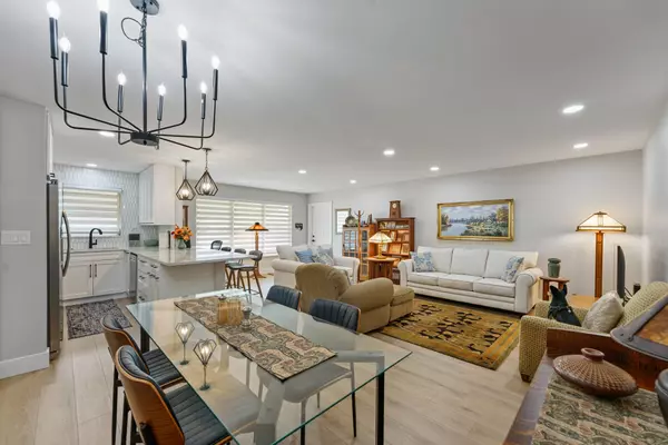 Delray Beach, FL 33445,277 W High Point CT B