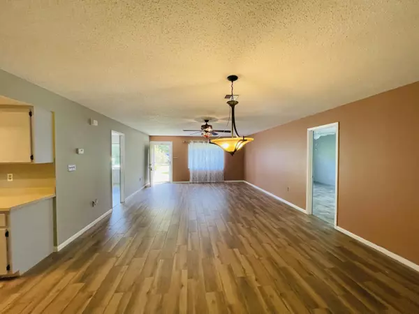 Lake Placid, FL 33852,1610 Pruitts LNDG