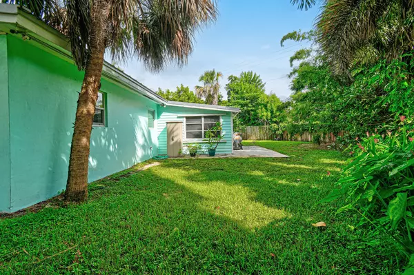 North Palm Beach, FL 33408,400 Northlake DR