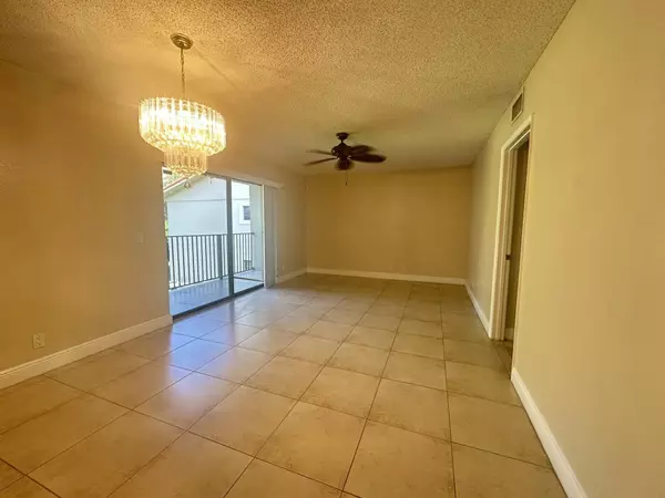 West Palm Beach, FL 33411,1680 E Windorah WAY E