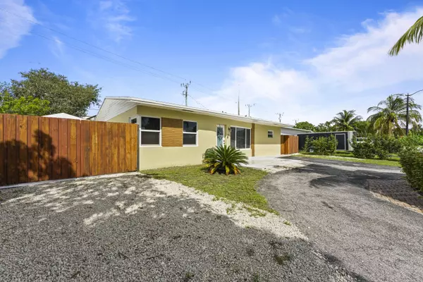 Pompano Beach, FL 33064,2541 NE 7th TER
