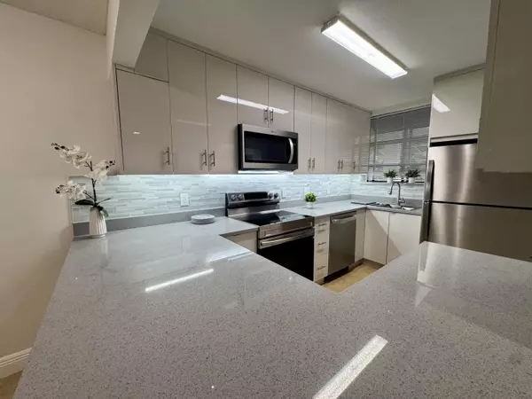 Deerfield Beach, FL 33442,1256 S Military TRL 915