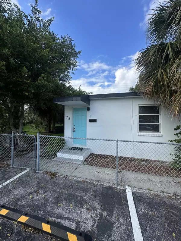 Riviera Beach, FL 33404,178 E 27th ST 1