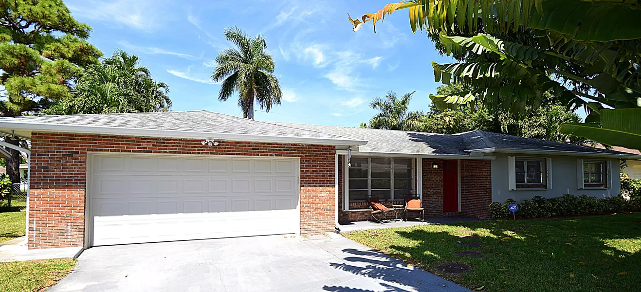 915 SW 27th WAY, Boynton Beach, FL 33435