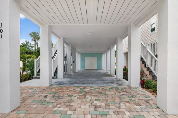 Jensen Beach, FL 34957,301 NE Coastal DR