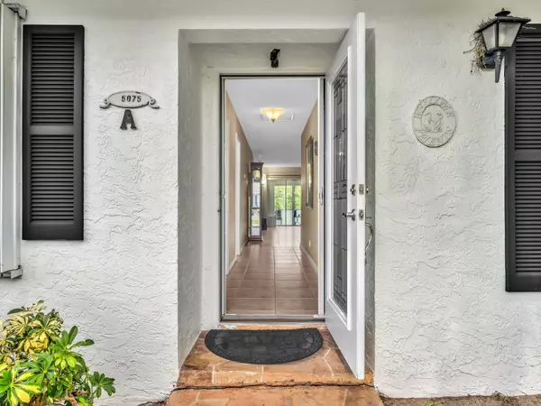 Delray Beach, FL 33484,5075 Petal PL A