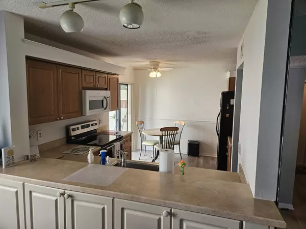 Boynton Beach, FL 33437,10663 Ocean Palm WAY 102