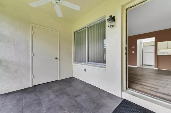 West Palm Beach, FL 33417,4759 Sable Pine CIR C2