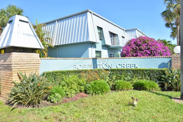 Stuart, FL 34994,950 S Kanner HWY Th-9