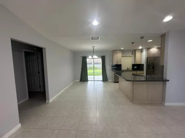 Port Saint Lucie, FL 34953,1896 SW Cameo BLVD