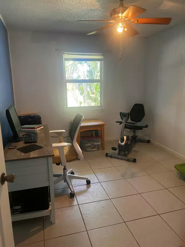 Port Saint Lucie, FL 34983,312 SW Butler AVE