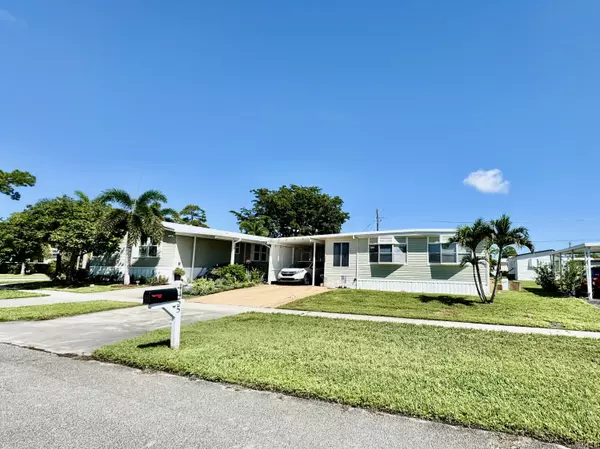 Boynton Beach, FL 33436,4455 Meadow View DR
