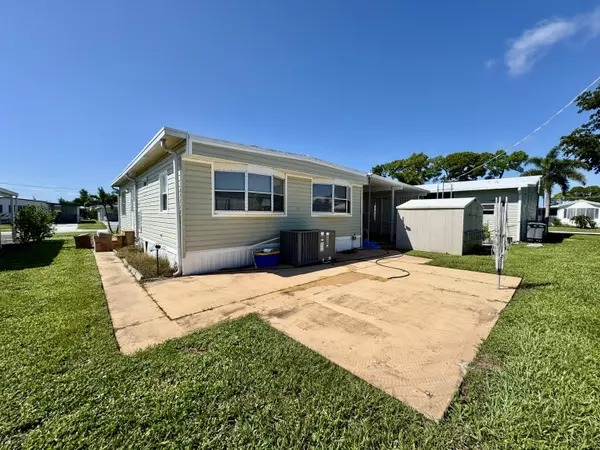 Boynton Beach, FL 33436,4455 Meadow View DR