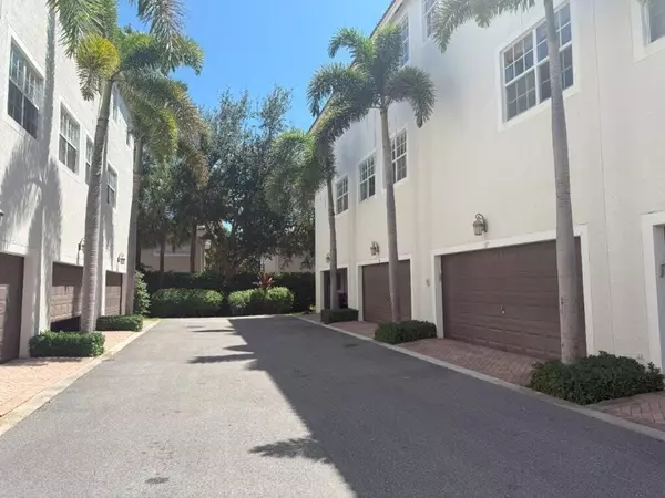 Hypoluxo, FL 33462,115 Ocean Cay WAY 16