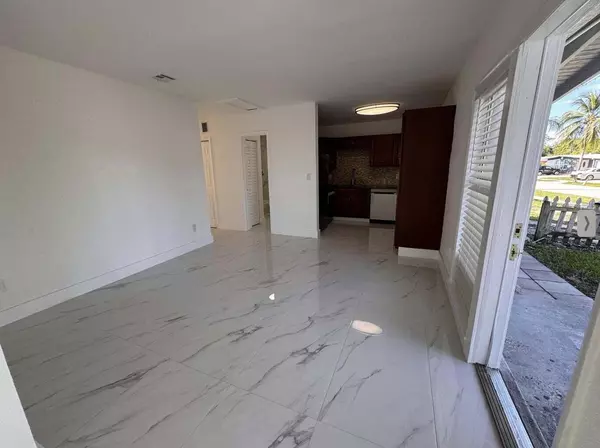 Pompano Beach, FL 33064,4051 NE 15 TER