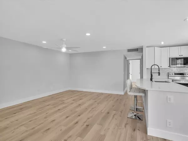 Delray Beach, FL 33484,779 Flanders Q