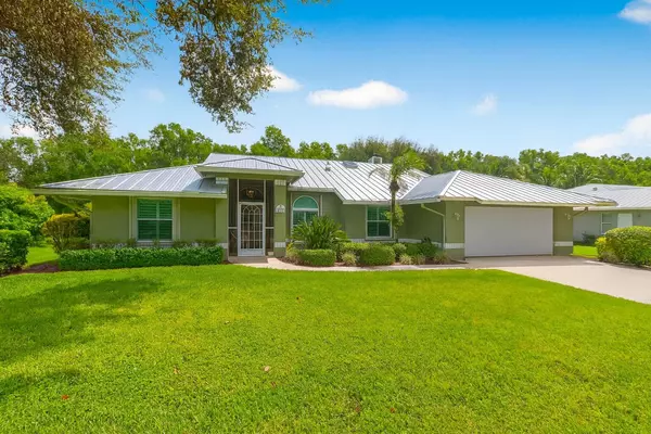 Palm City, FL 34990,737 SW Wood Creek DR