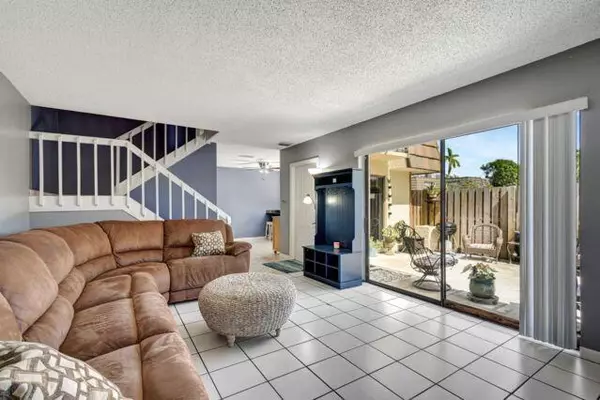 West Palm Beach, FL 33406,1530 N Forest Lakes Circle B CIR