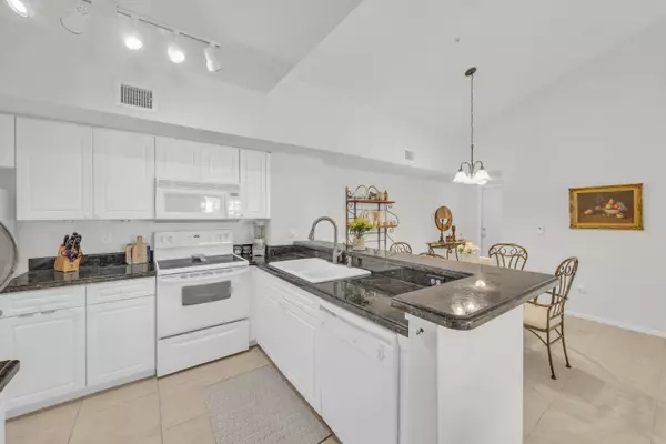 Tequesta, FL 33469,248 Village BLVD 3202