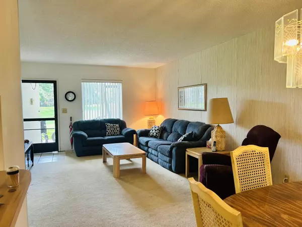 Jupiter, FL 33458,6489 Chasewood DR D