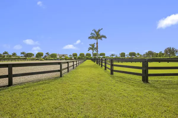 Wellington, FL 33414,3899 Shutterfly WAY
