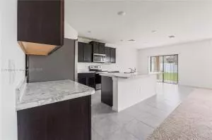 Fort Pierce, FL 34947,5305 Fantasy DR