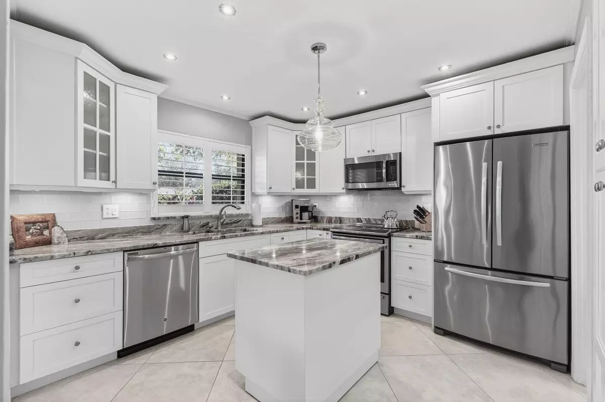 Boynton Beach, FL 33436,4555 Apple Tree CIR A