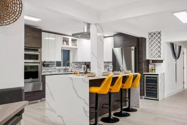 Fort Lauderdale, FL 33334,1621 NE 63rd CT